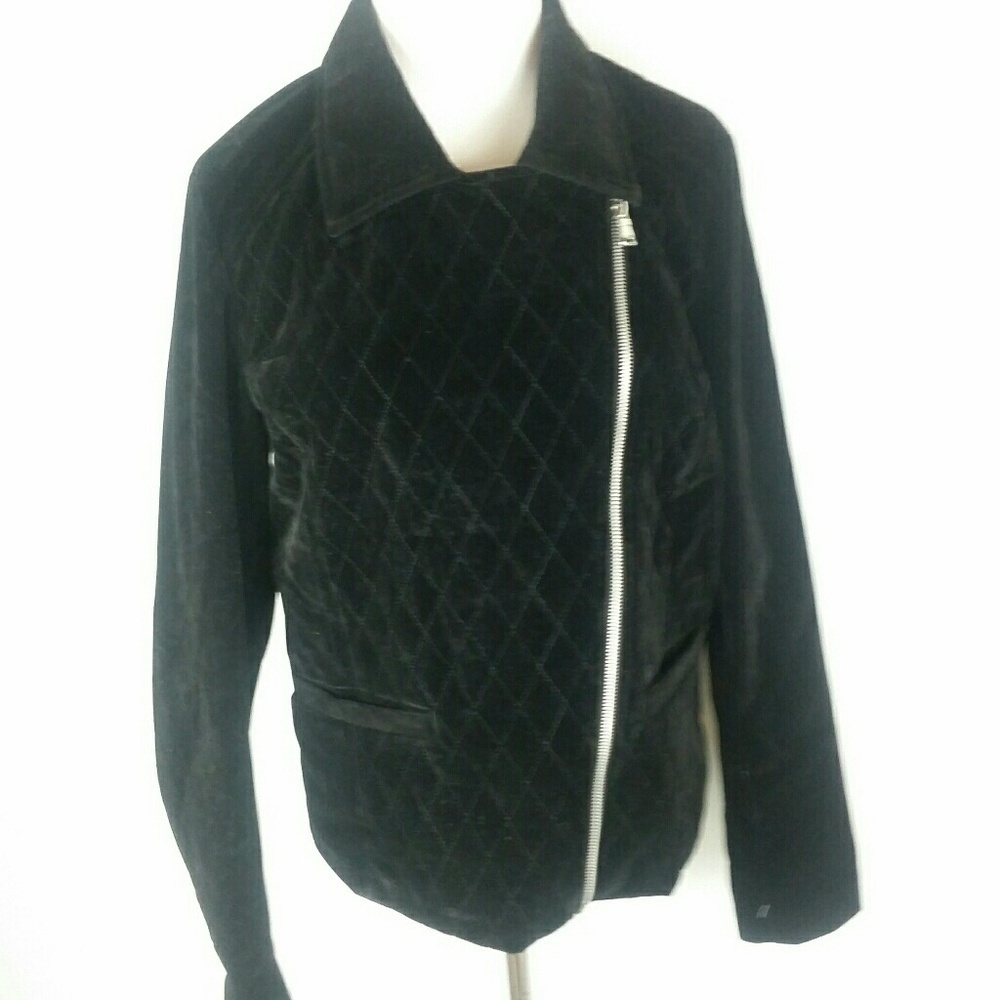 ROZ & ALI l Black Velvet Asymmetrical Zip Jacket
